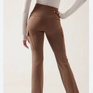 Athleta Delancey Straight Cargo Pants. High Rise Stretch. Womens. Brown. Medium.